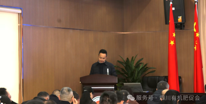 1766026262189516.png 98ad053c6d37f46d39e2cc7b96bf5bfe.png